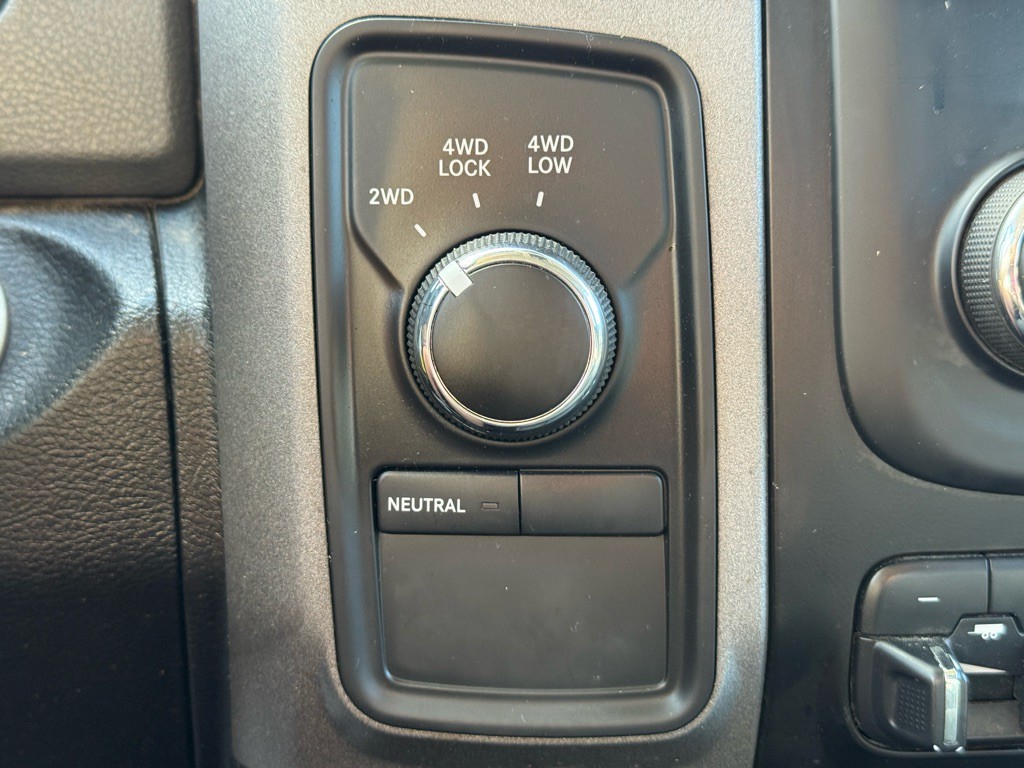 2018 RAM 2500 Image 33