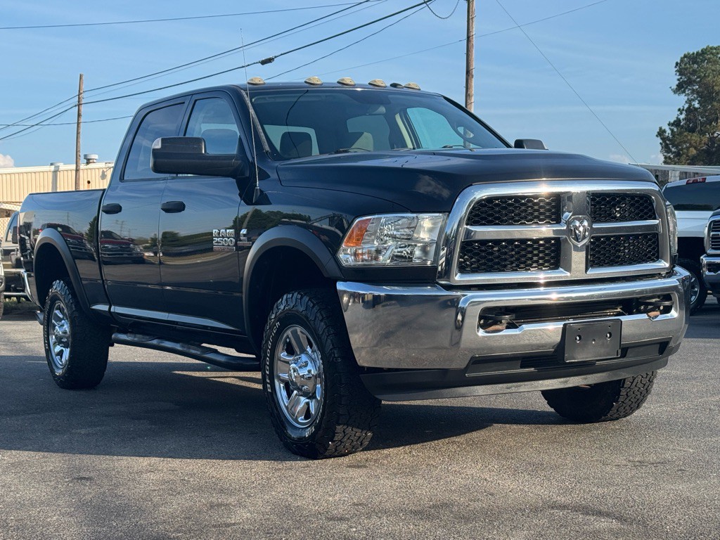 2018 RAM 2500 Image 2