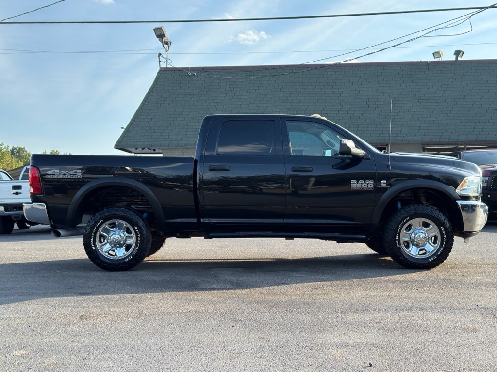 2018 RAM 2500 Image 3
