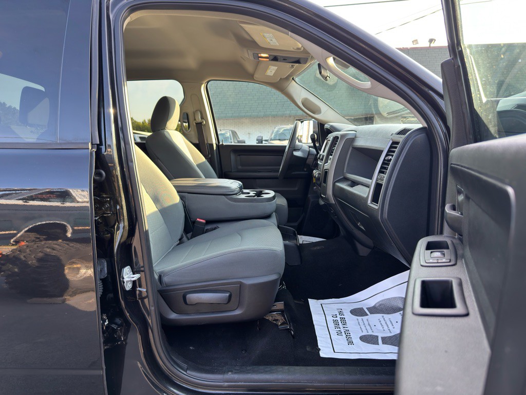 2018 RAM 2500 Image 24