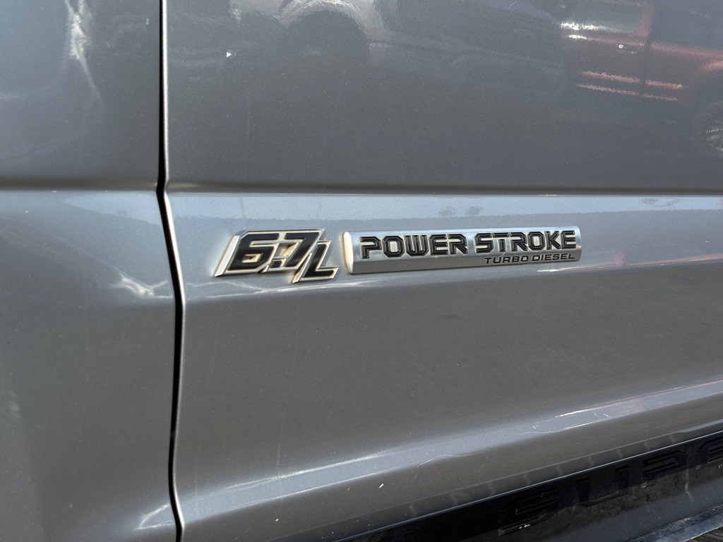 2021 Ford F-350 Image 11