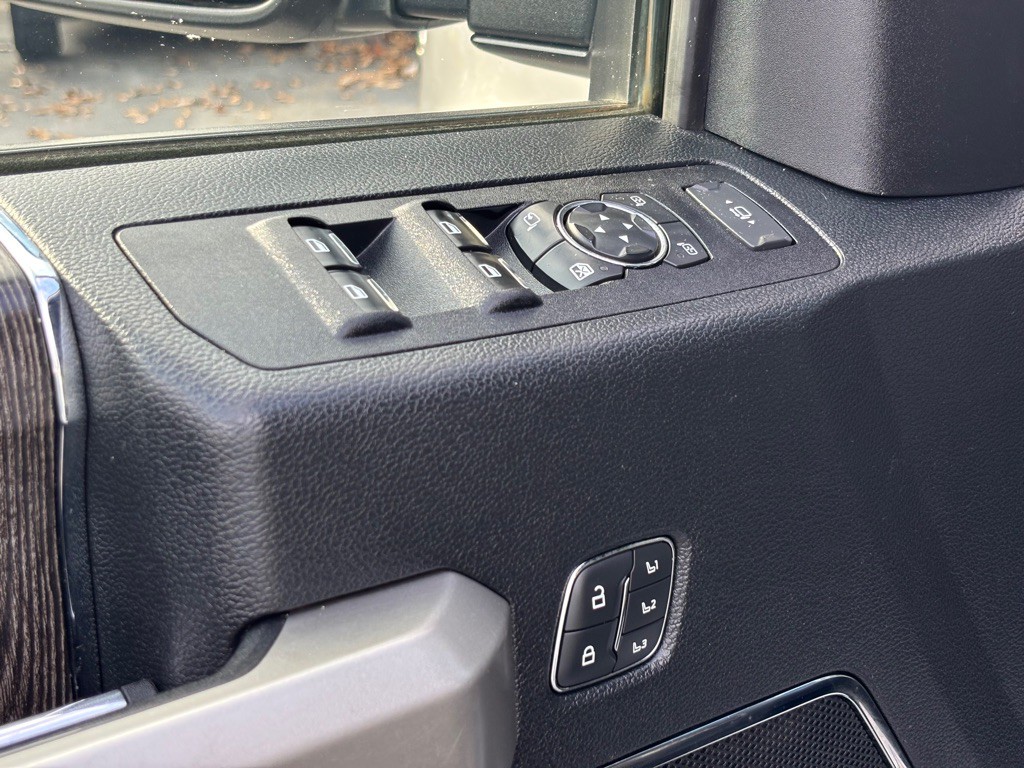 2021 Ford F-350 Image 18