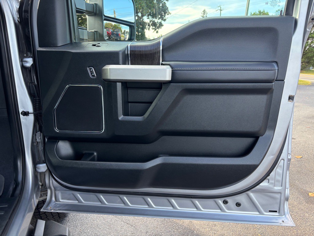 2021 Ford F-350 Image 30