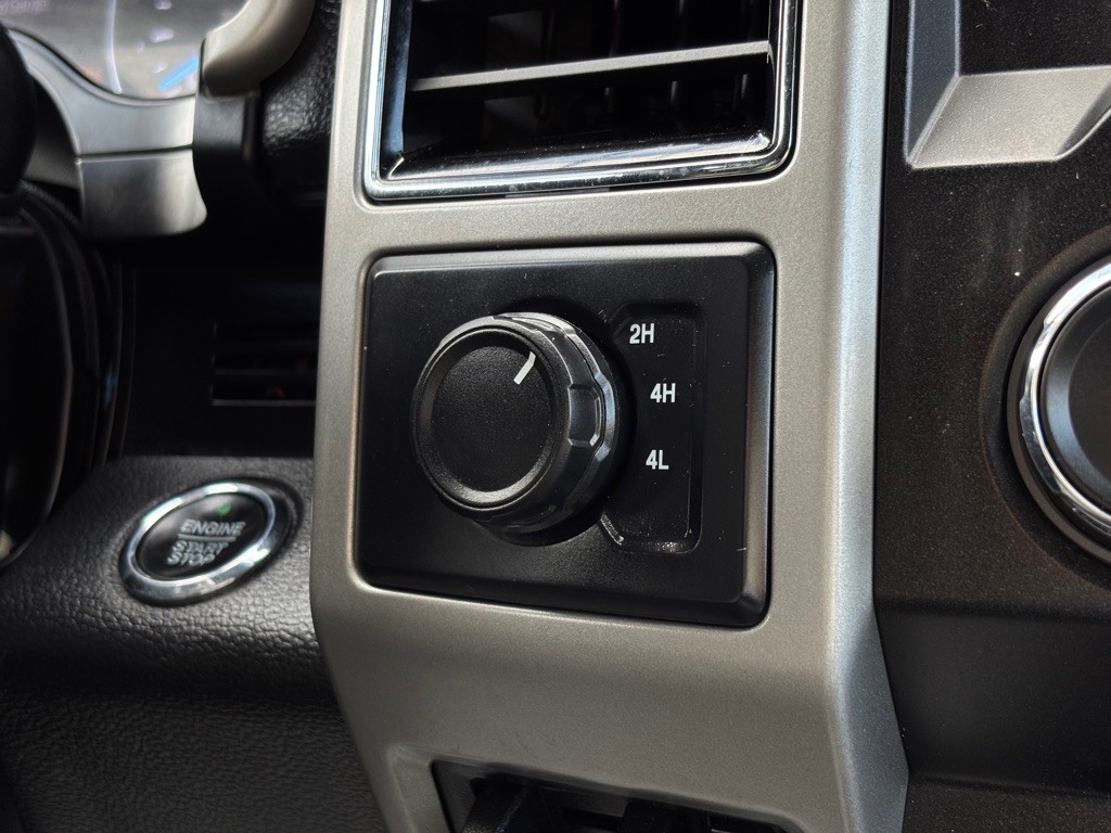 2021 Ford F-350 Image 41