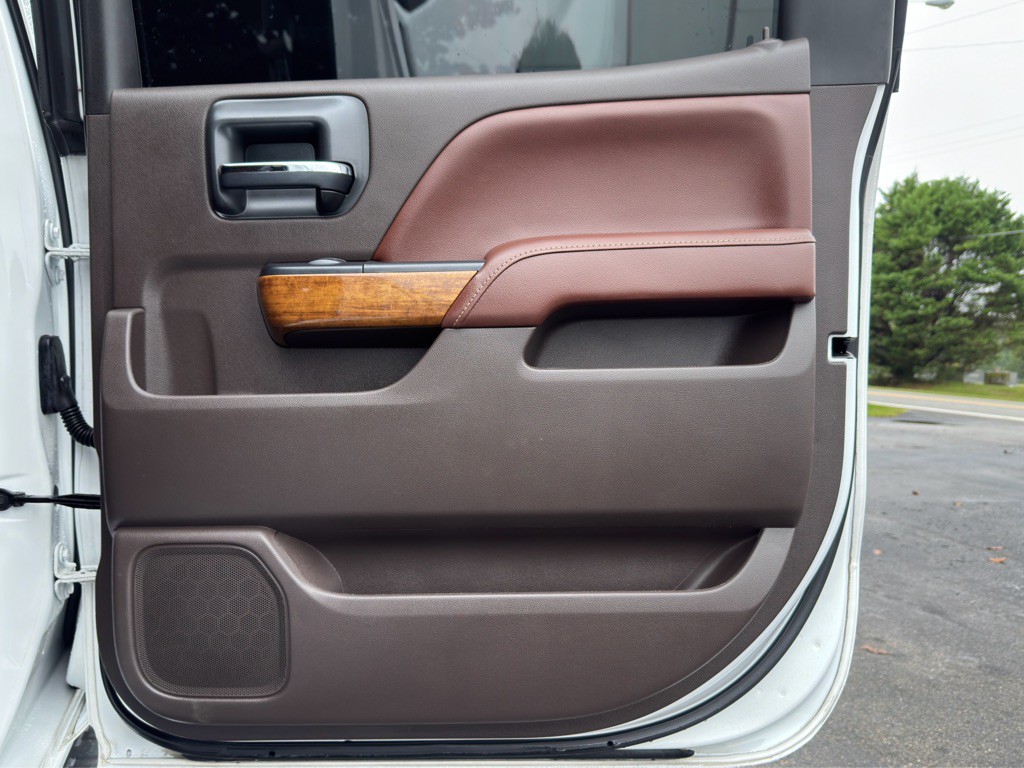2017 Chevrolet Silverado 1500 Image 24