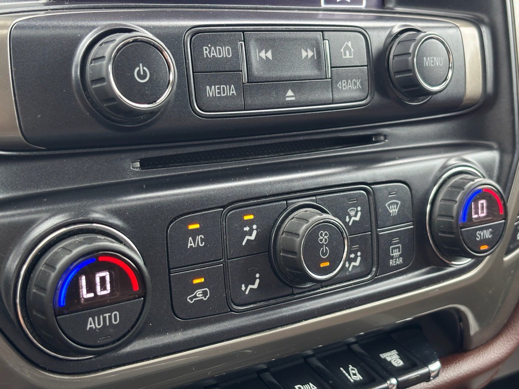 2017 Chevrolet Silverado 1500 Image 38