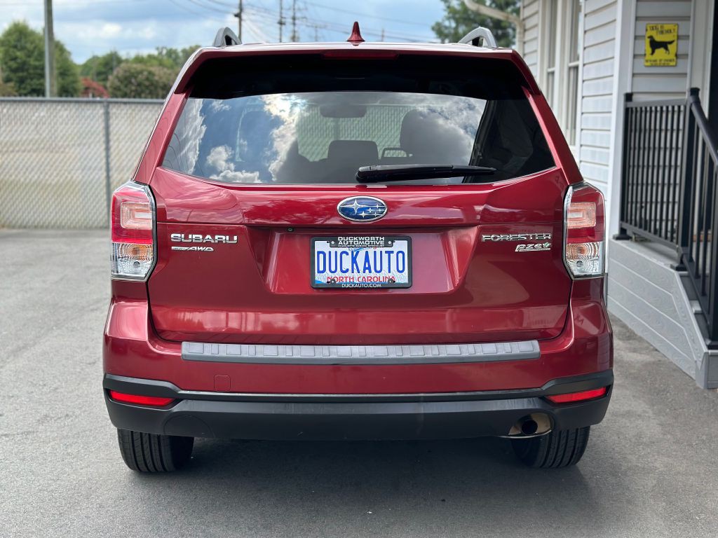 2017 Subaru Forester Image 4