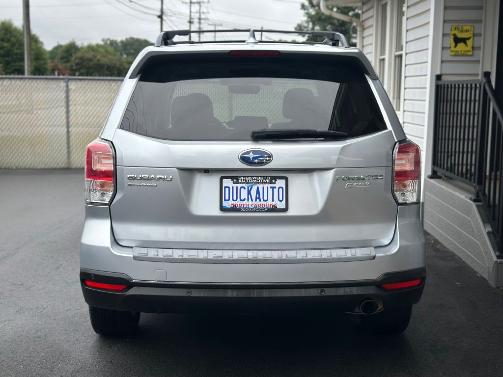 2017 Subaru Forester Image 4