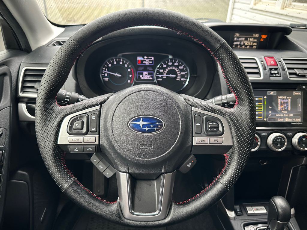 2017 Subaru Forester Image 6