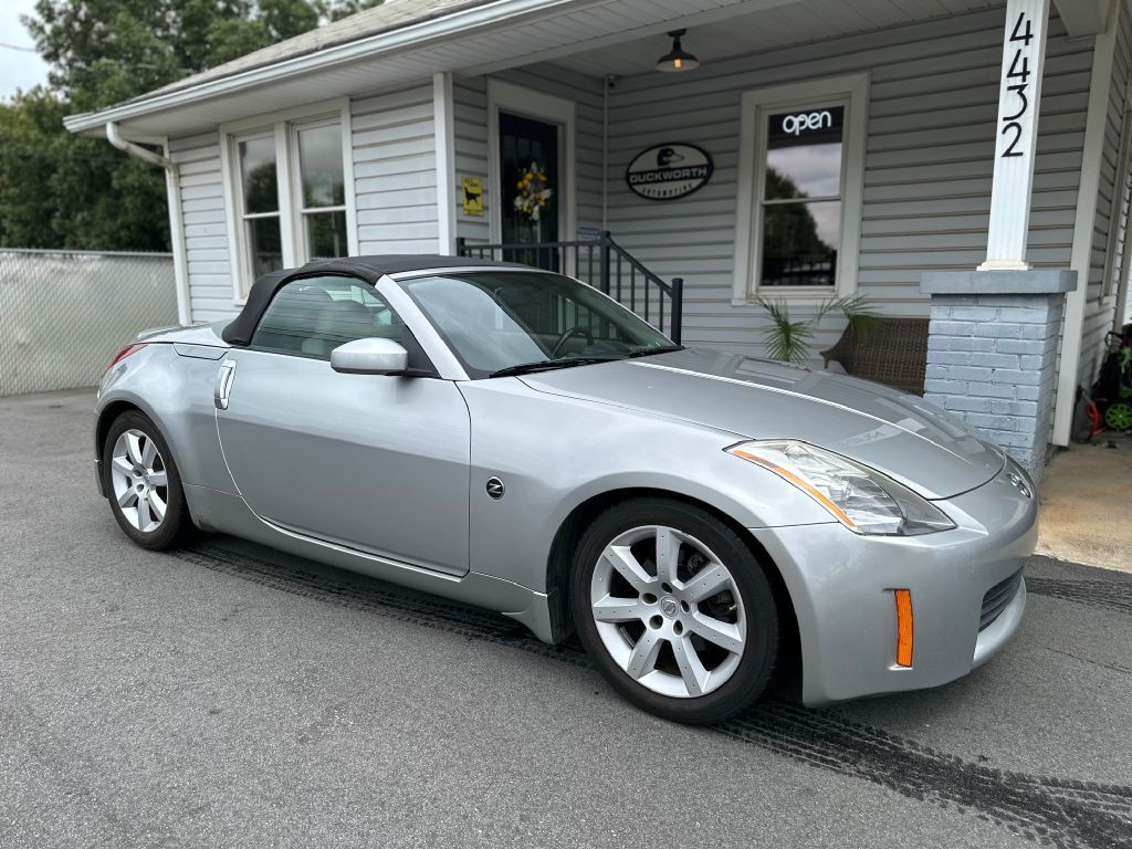 2005 Nissan 350Z Image 1