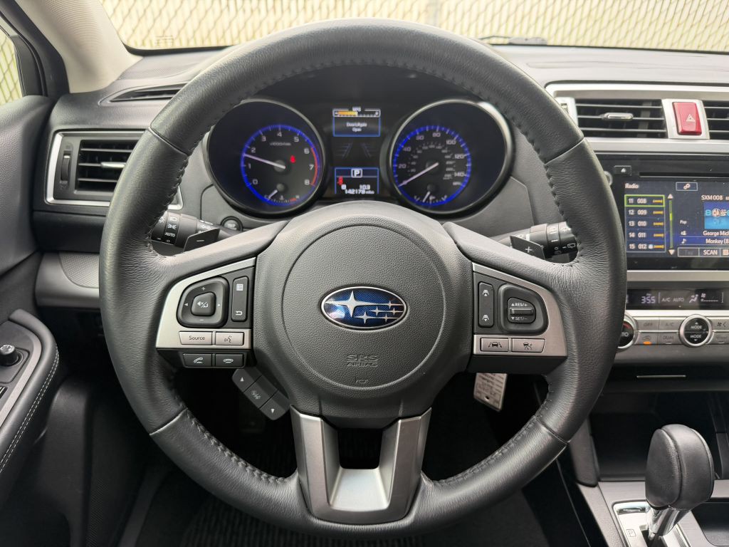2017 Subaru Outback Image 6
