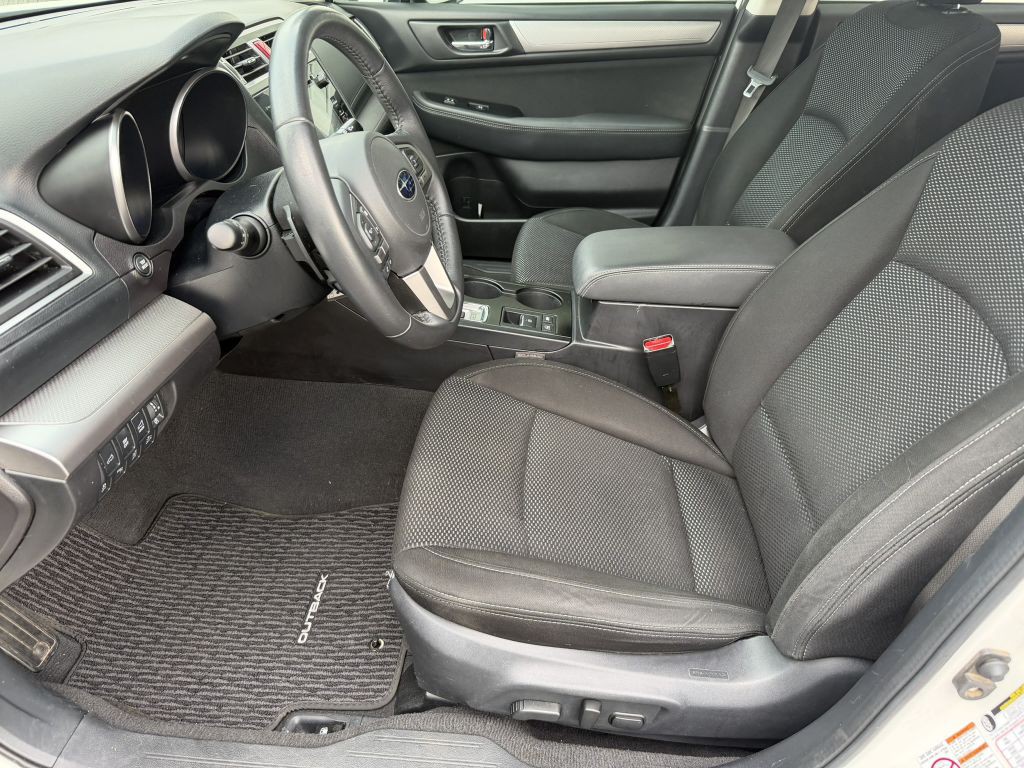 2017 Subaru Outback Image 11
