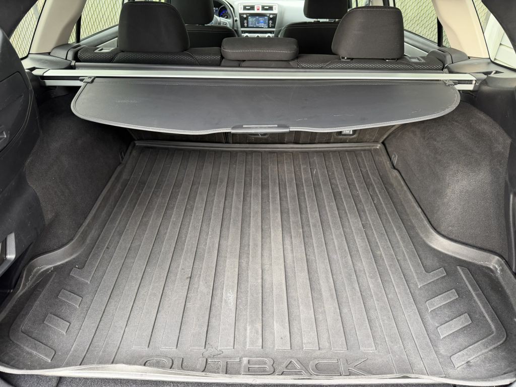 2017 Subaru Outback Image 13