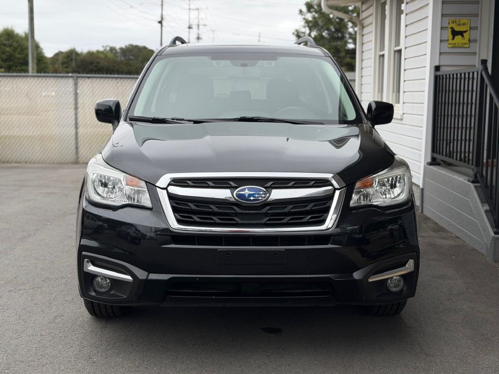 2017 Subaru Forester Image 3