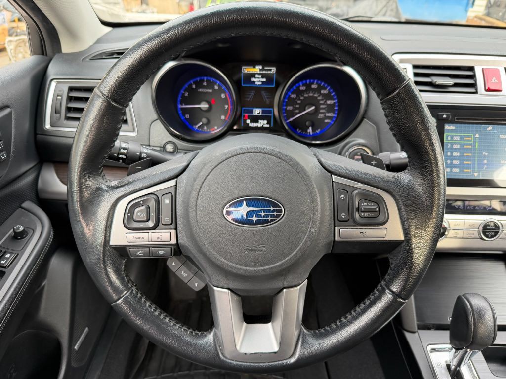2015 Subaru Legacy Image 6