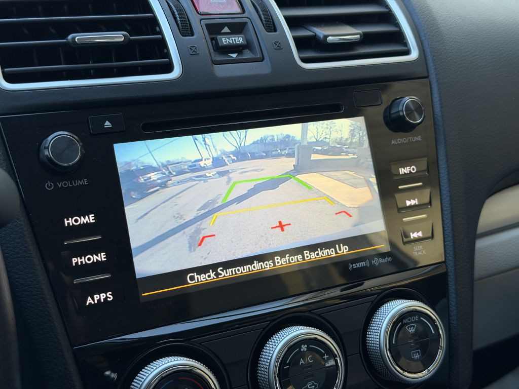 2017 Subaru Forester Image 8