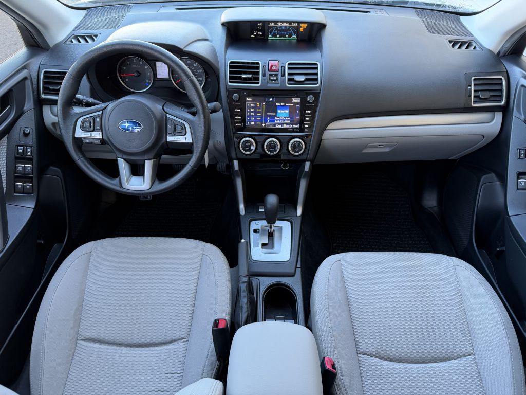 2017 Subaru Forester Image 9