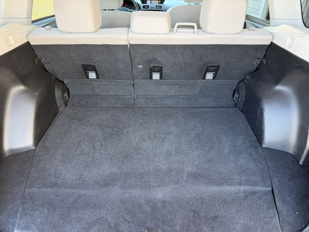 2017 Subaru Forester Image 12