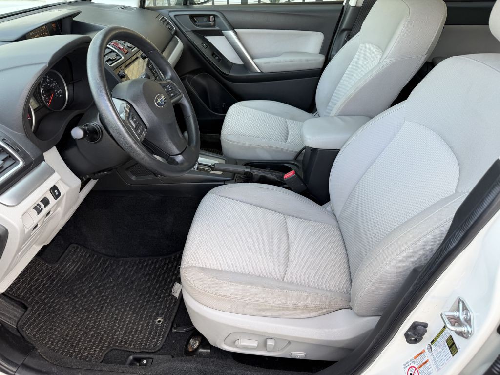 2016 Subaru Forester Image 10