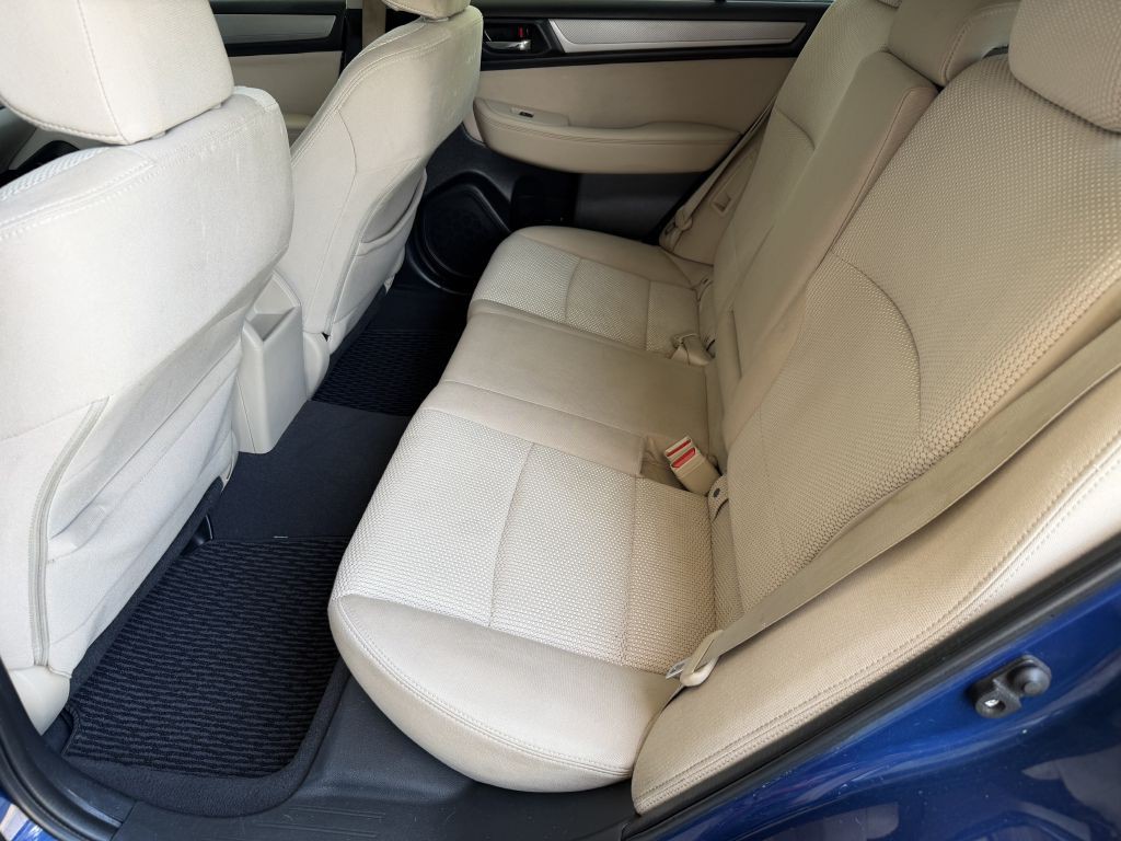 2017 Subaru Outback Image 10