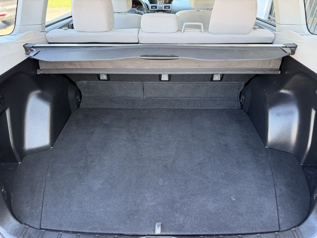 2018 Subaru Forester Image 12