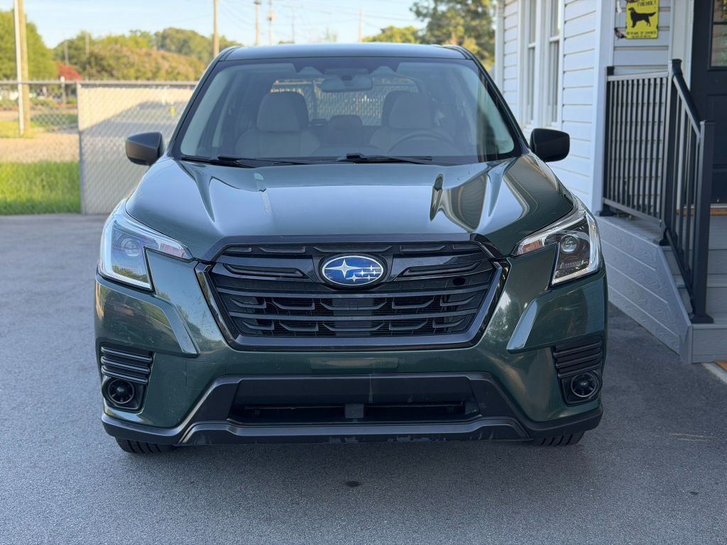 2023 Subaru Forester Image 3