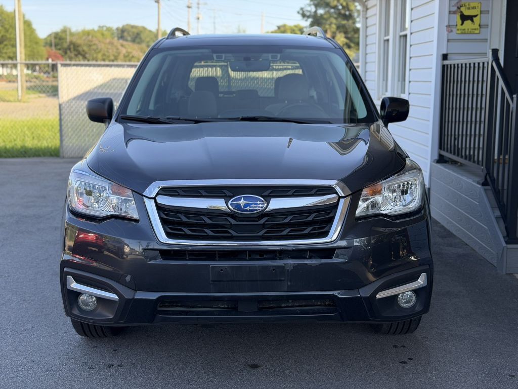 2017 Subaru Forester Image 3