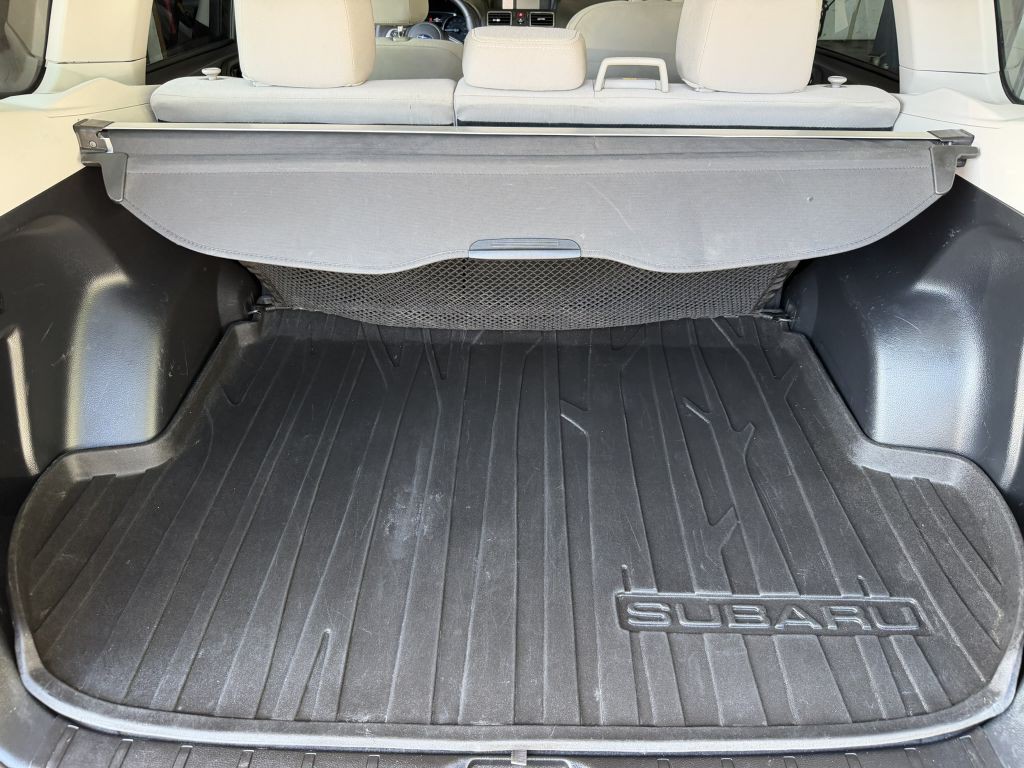 2017 Subaru Forester Image 12