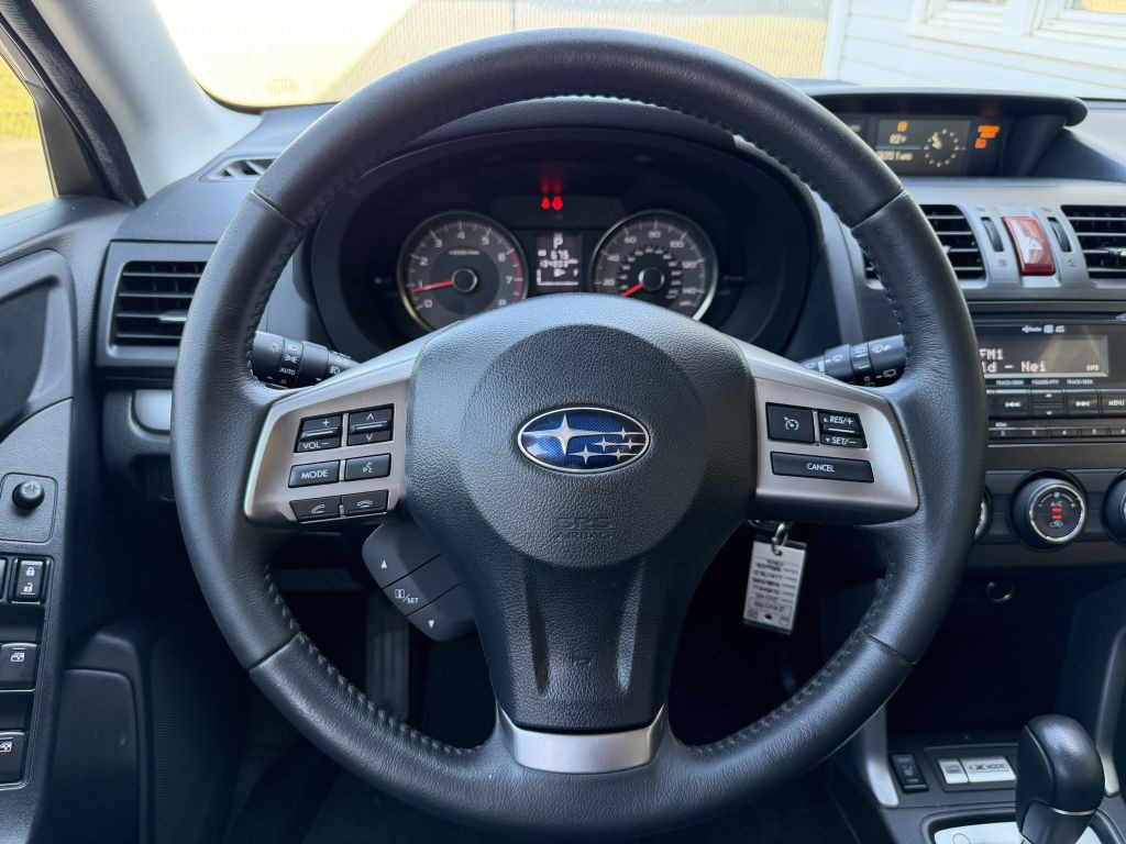 2015 Subaru Forester Image 6
