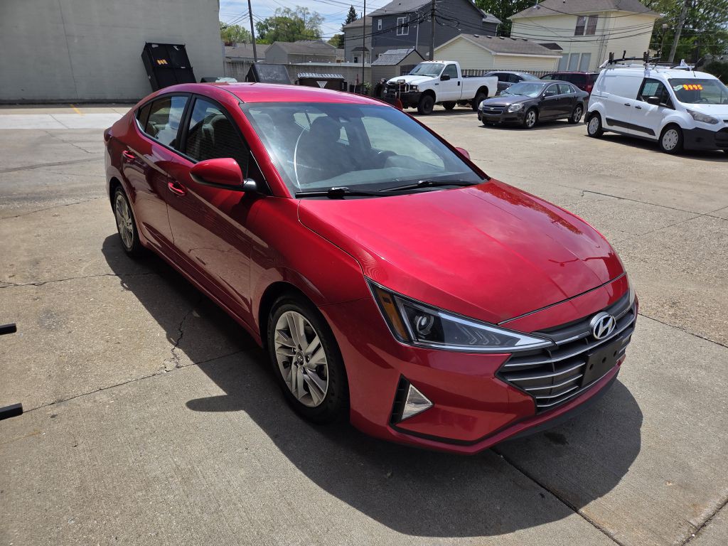 2020 Hyundai Elantra Image 2