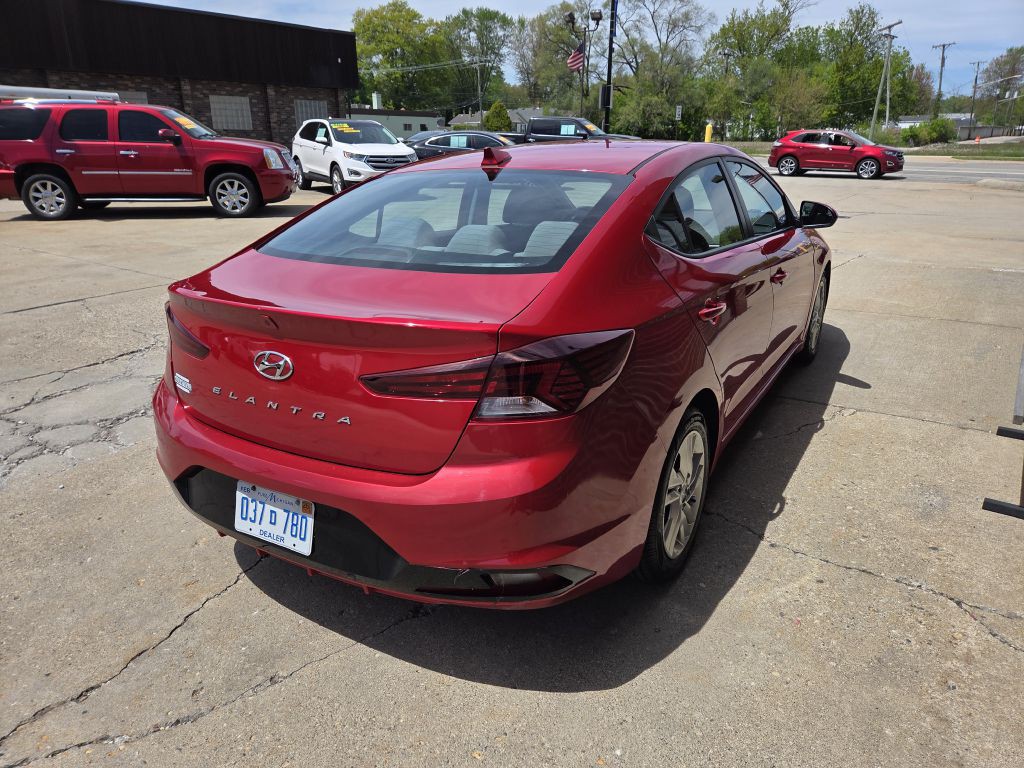 2020 Hyundai Elantra Image 3