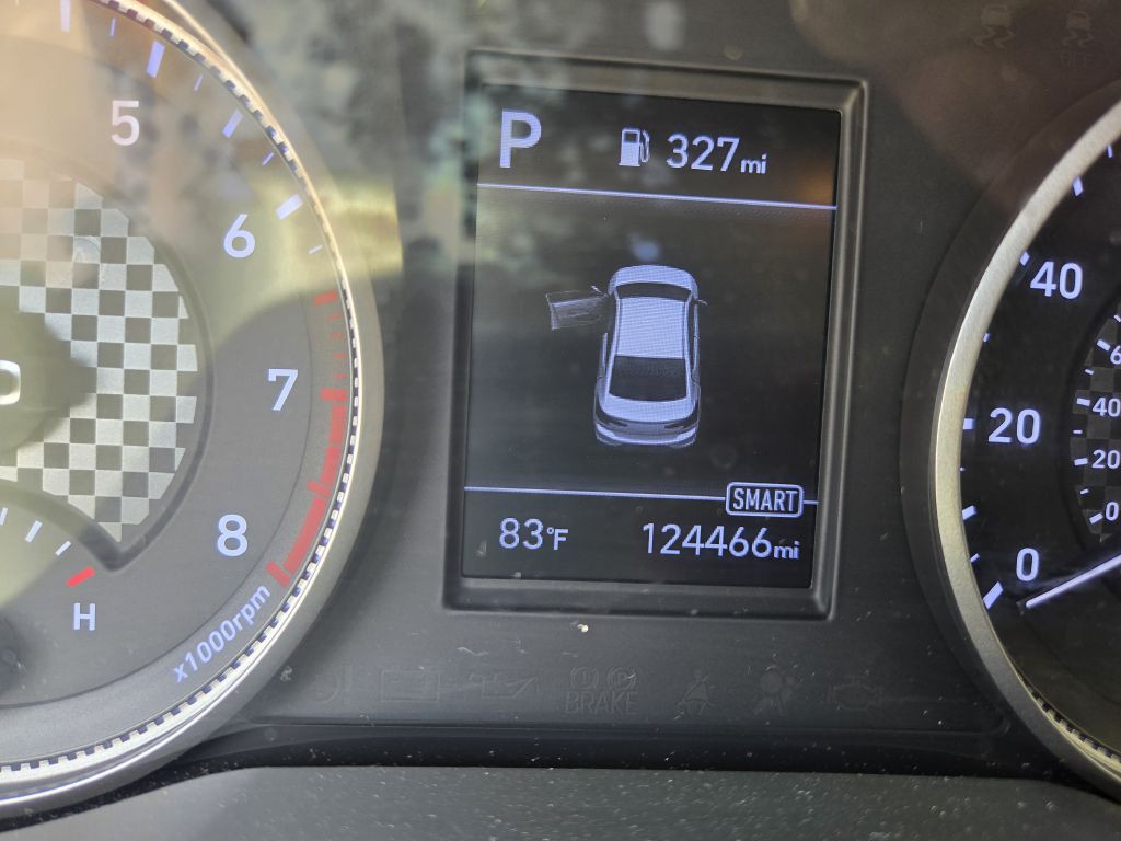 2020 Hyundai Elantra Image 8