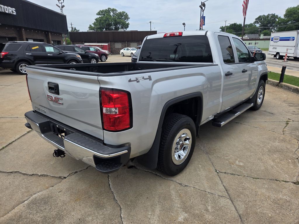 2015 GMC Sierra Image 4