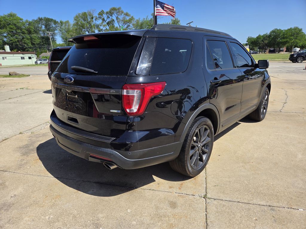 2019 Ford Explorer Image 3
