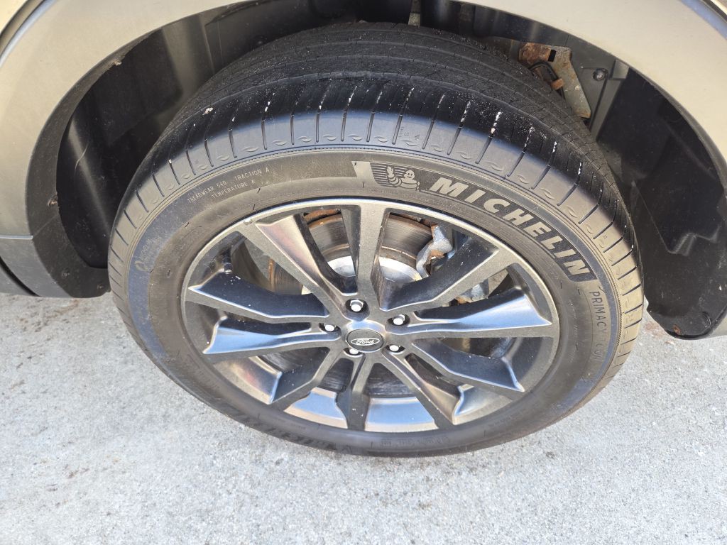 2019 Ford Explorer Image 28