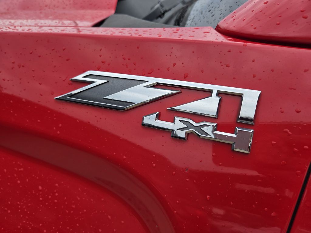 2017 GMC Sierra Image 8