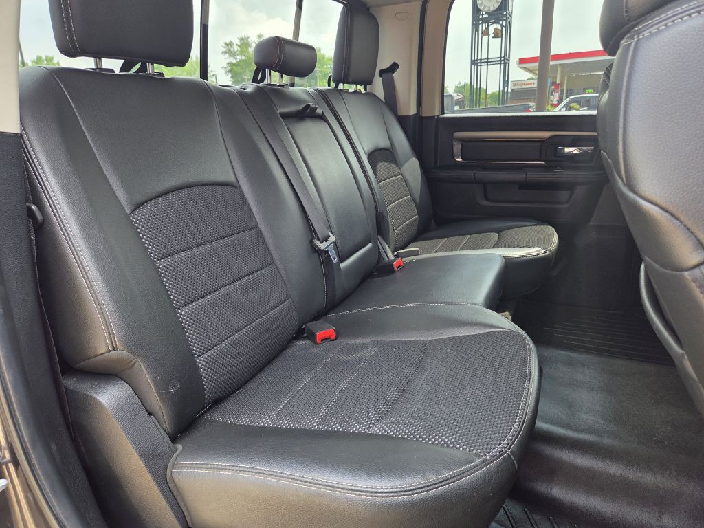 2014 RAM 1500 Image 24