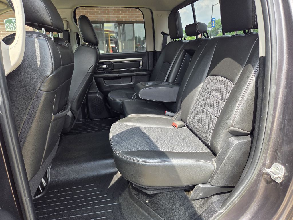 2014 RAM 1500 Image 26