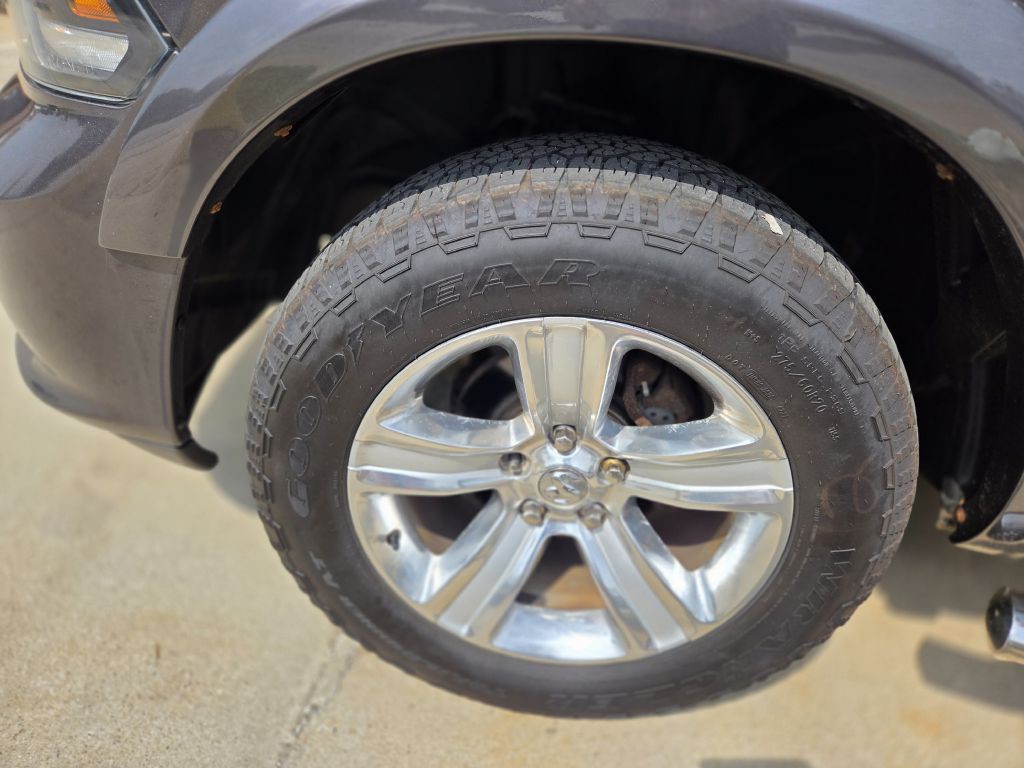 2014 RAM 1500 Image 28