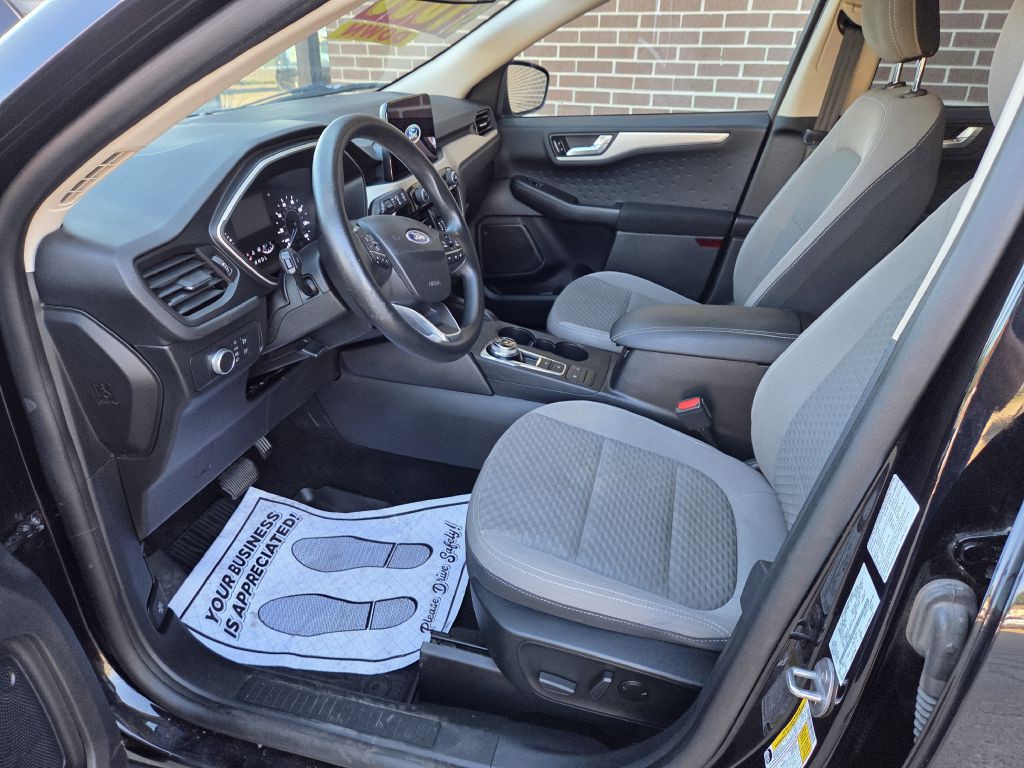 2020 Ford Escape Image 5