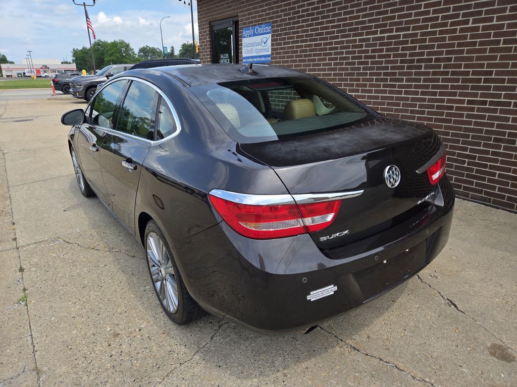 2014 Buick Verano Image 4
