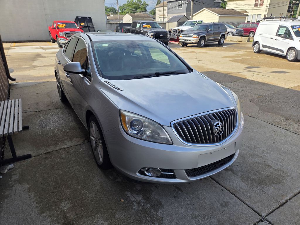 2012 Buick Verano Image 2