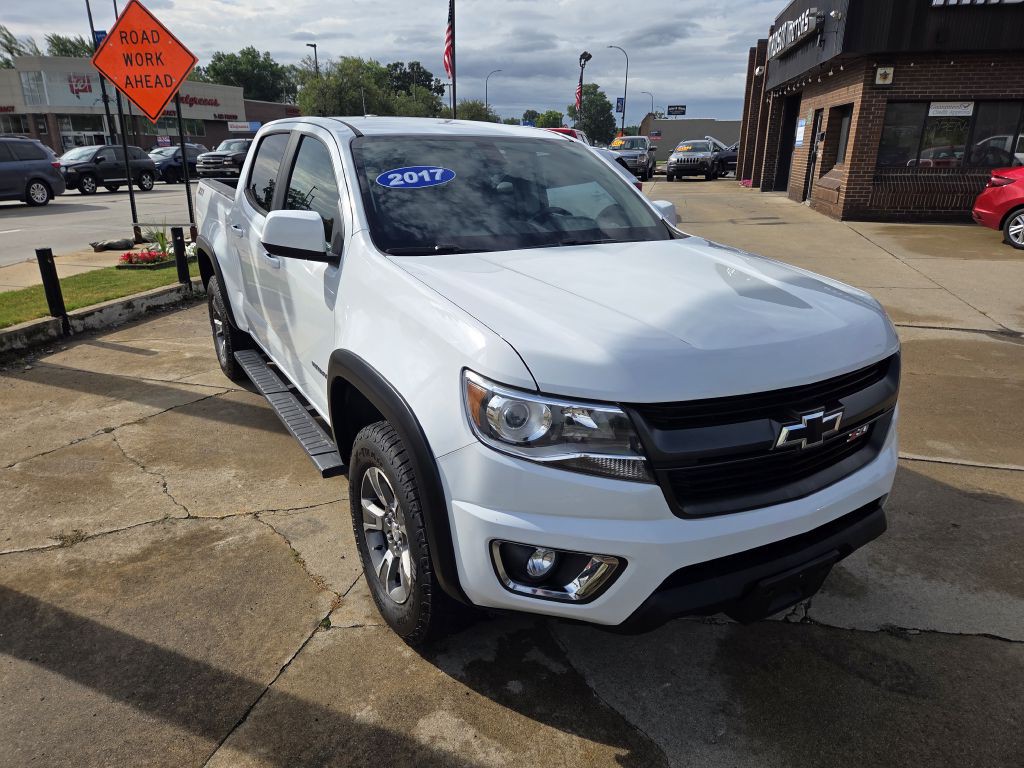 2017 Chevrolet Colorado Image 2