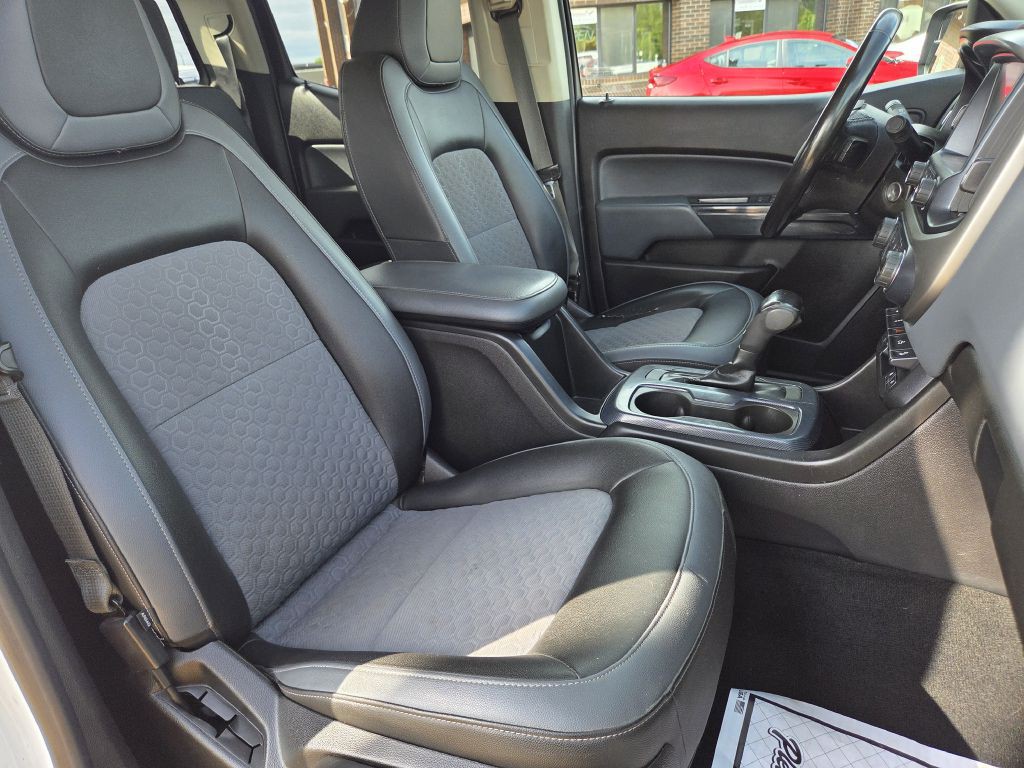 2017 Chevrolet Colorado Image 17