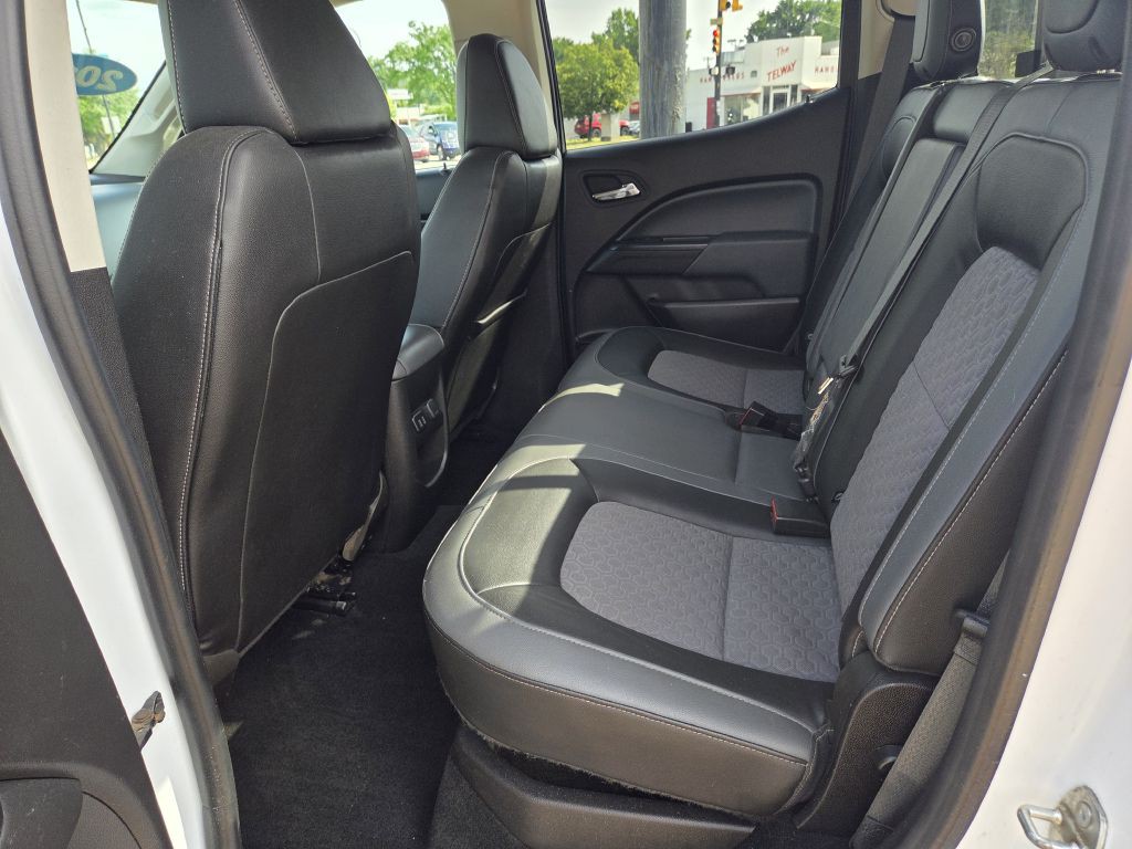 2017 Chevrolet Colorado Image 21
