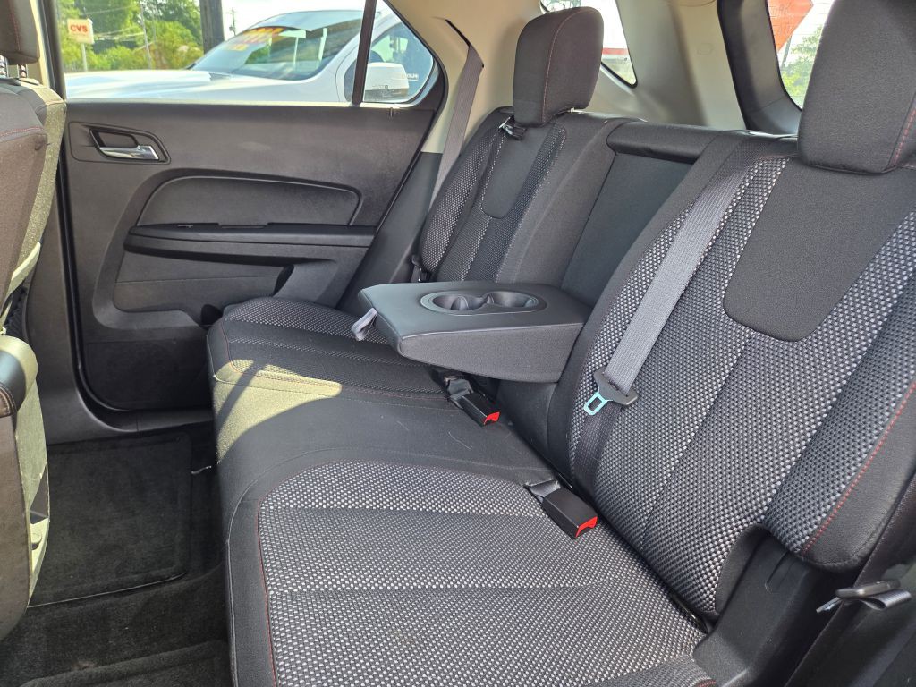 2017 Chevrolet Equinox Image 21
