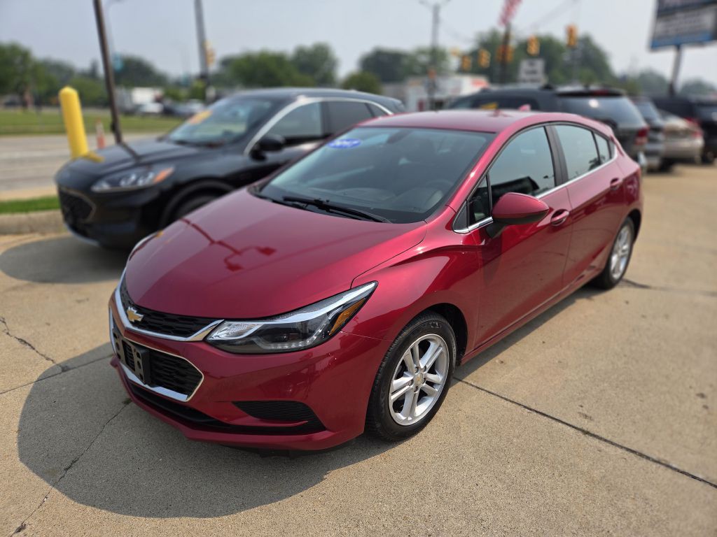 2017 Chevrolet Cruze Image 1
