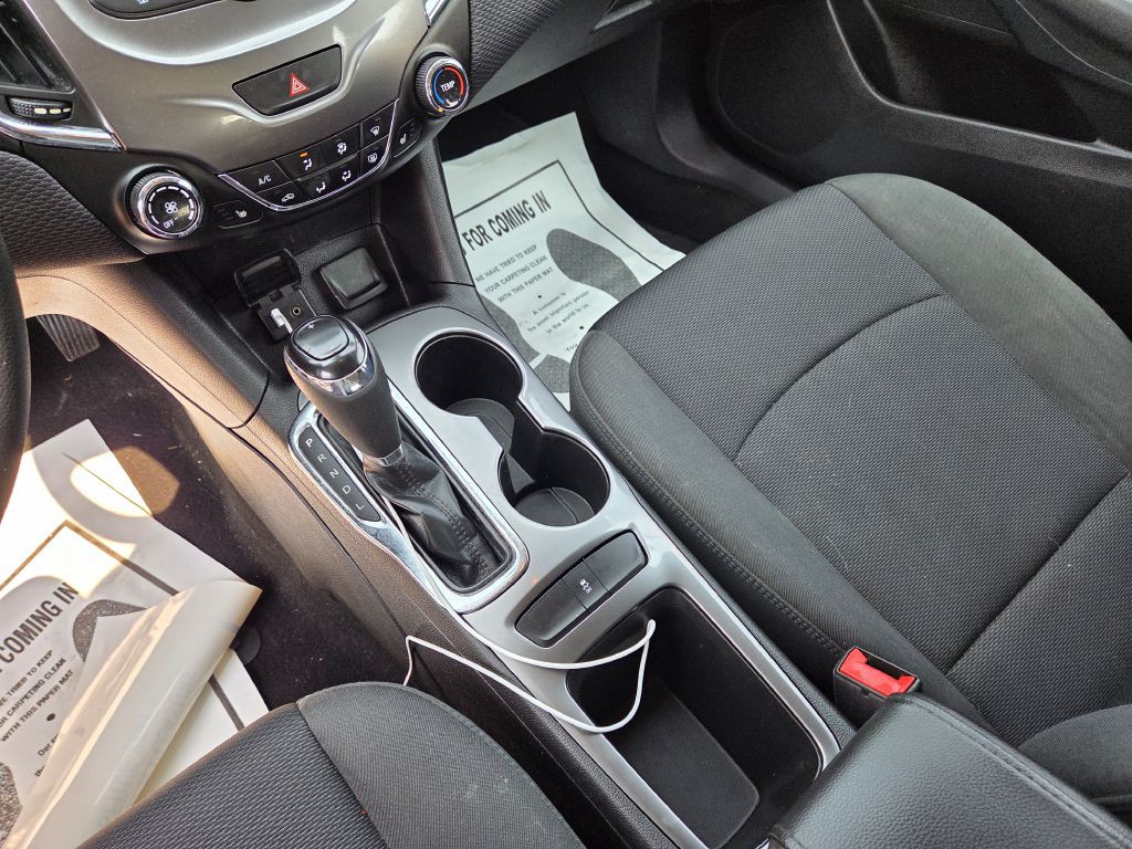 2017 Chevrolet Cruze Image 12