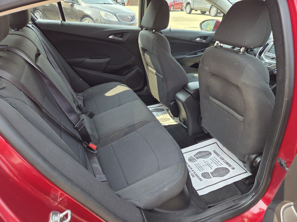 2017 Chevrolet Cruze Image 17