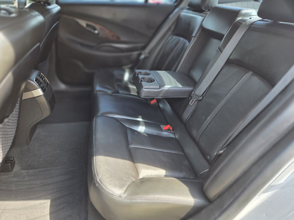 2011 Buick Lacrosse Image 19